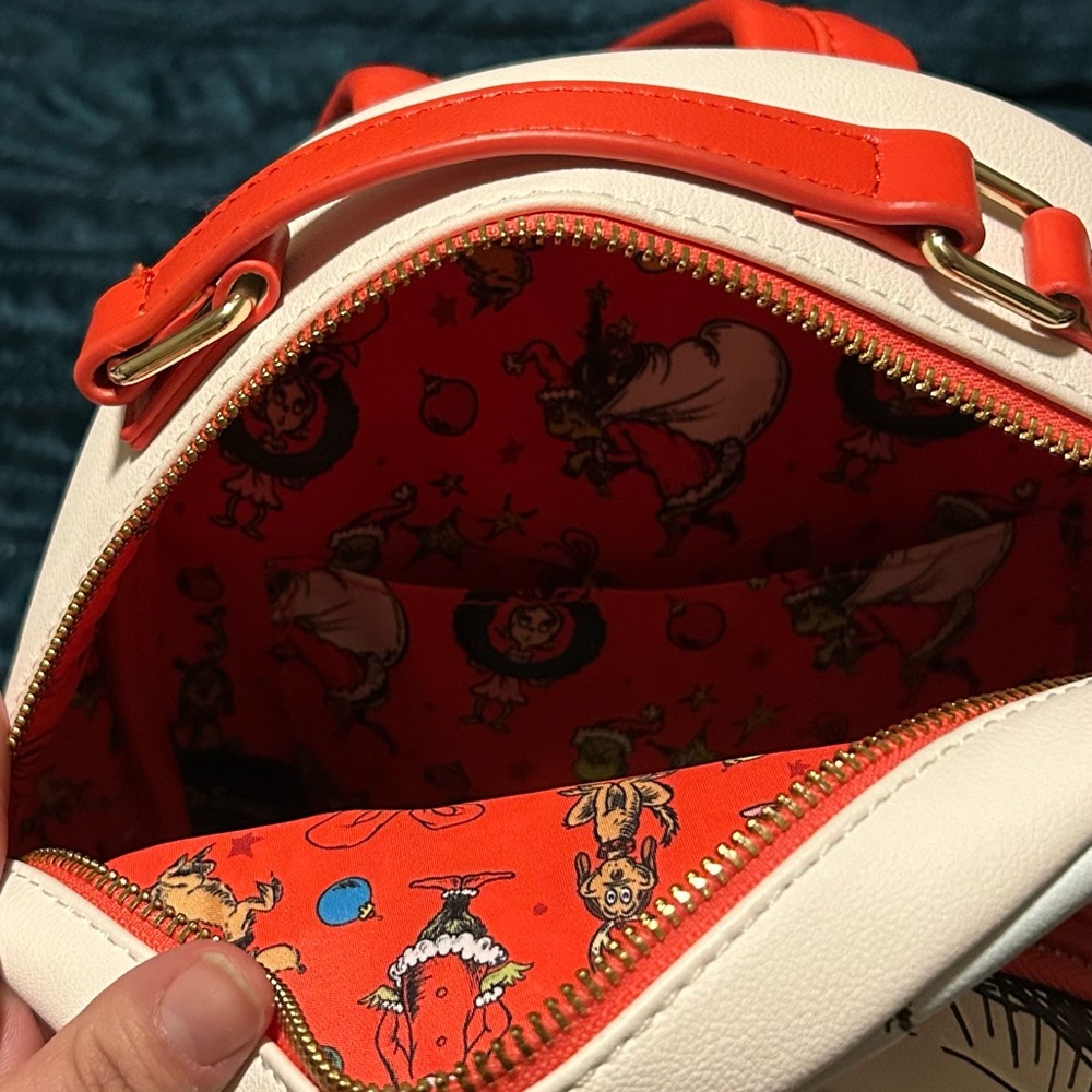 Loungefly Dr. Seuss Grinch Mini Backpack - Picture 4 of 5